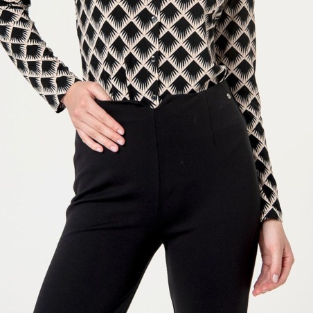 Pantalón Surkana 554Nera514