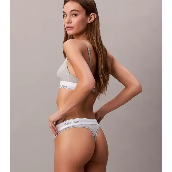 Tanga Calvin Klein Icon Cotton Modal QF8518